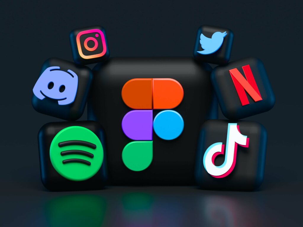 merken Spotify TikTok Netflix Twitter Instagram Discord logo's
